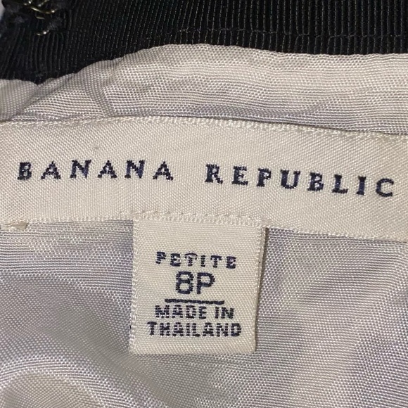 EUC Banana Republic Skirt - Picture 3 of 4